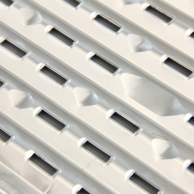 Hosszúkás barbeque tálca IK340